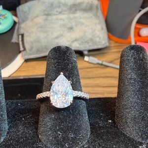 Size 7.25 Crystal Ring